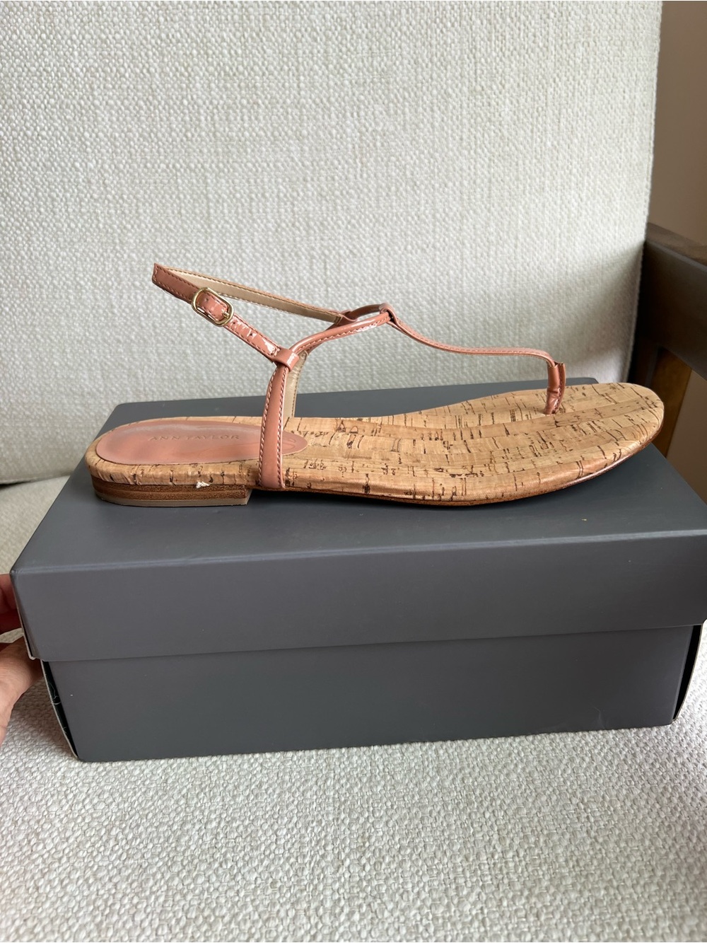 Ann Taylor Leather T-Strap Cork-Style Sandal Size 9